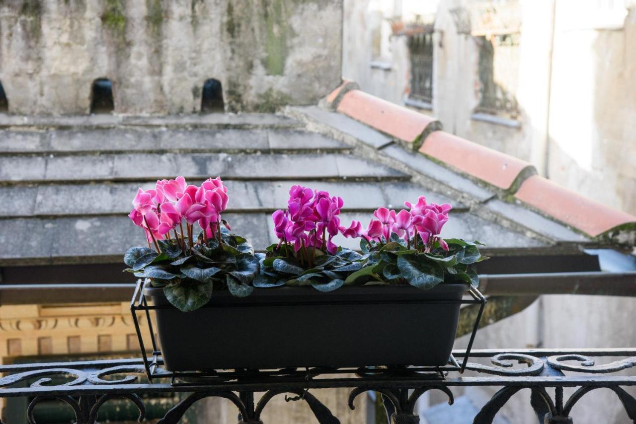 B&B Piccoli Leoni Genua Buitenkant foto